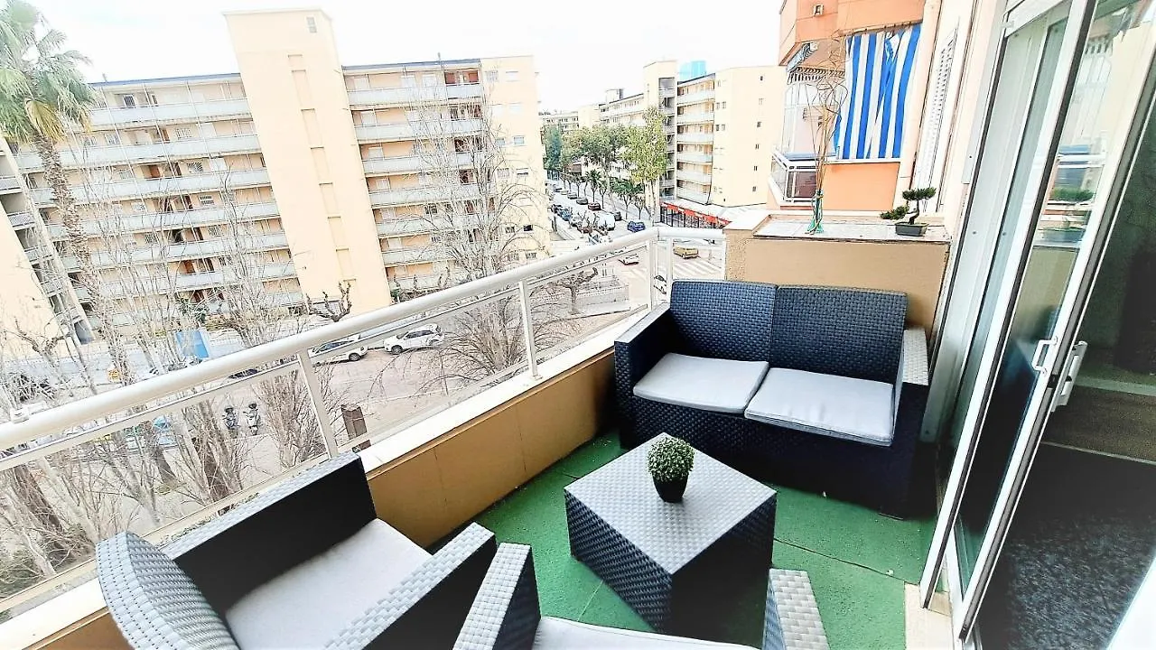 Apartamentos Kansas Familidays 042 Salou Apartment