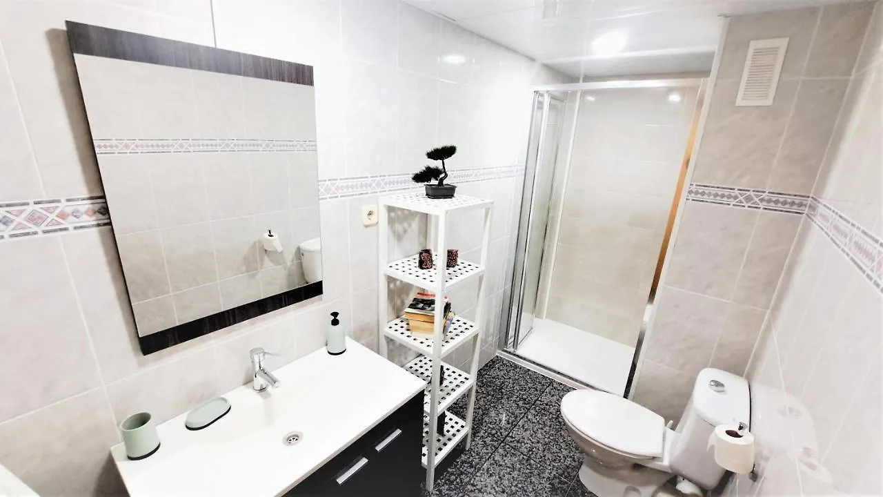 Apartamentos Kansas Familidays 042 Salou Spain