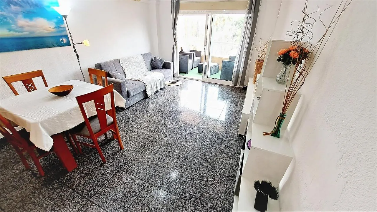 Apartment Apartamentos Kansas Familidays 042 Salou